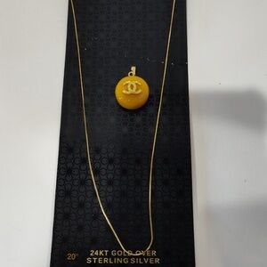 CC  Gold Zipper Pull